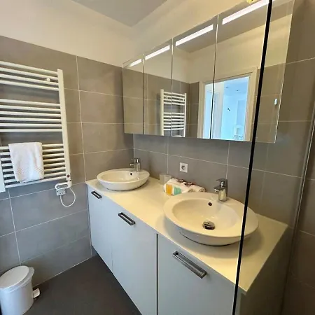 Apartment A018-large With Sea View Swimming Pool Garage