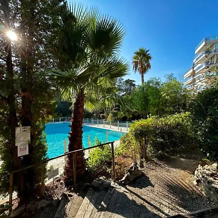 Apartment A018-large With Sea View Swimming Pool Garage Cannes