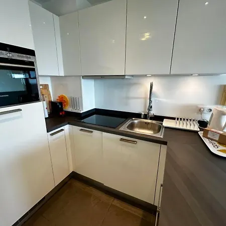 A018-large With Sea View Swimming Pool Garage *